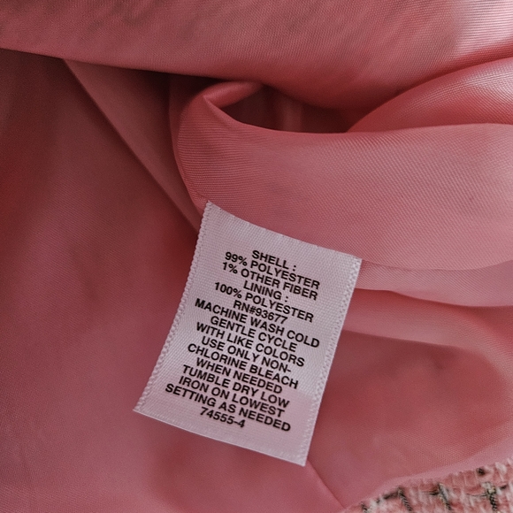 NWT Liz Claiborne Pink Tweed Blazer with Pearl Buttons. Fully Lined. Size 4 - Picture 5 of 5